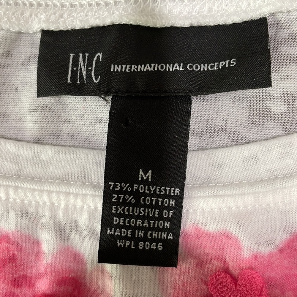 INC international concepts T-shirt barely worn - Picture 3 of 7